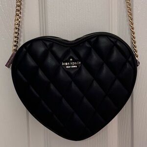 Kate Spade black heart bag with gold chain strap